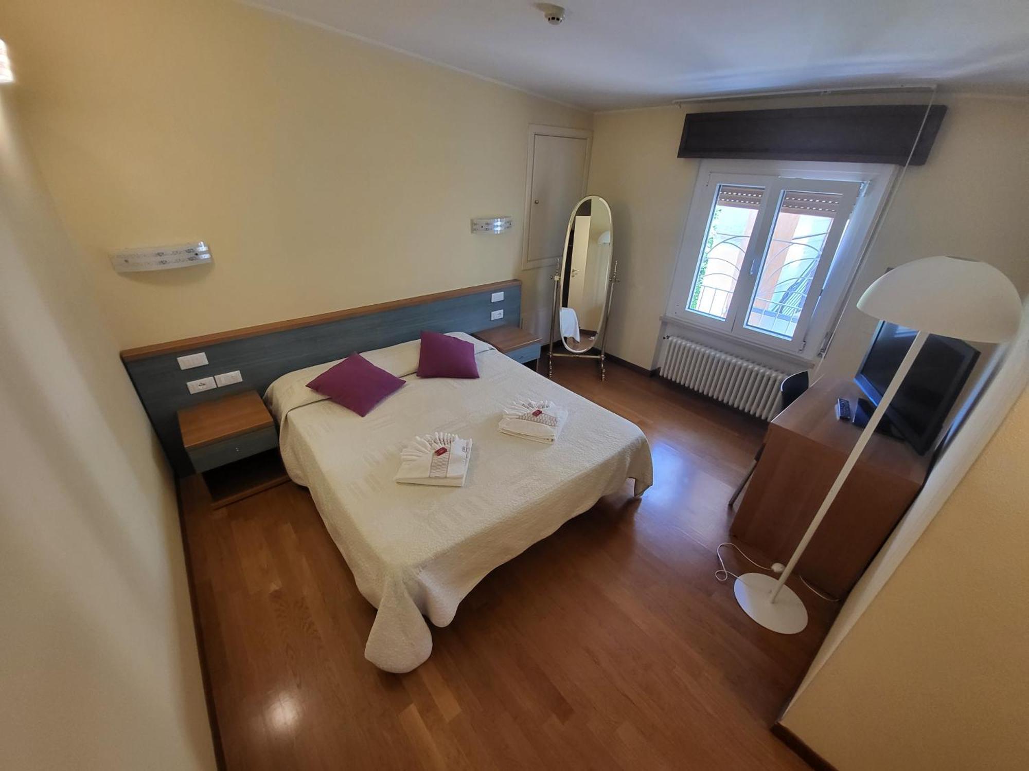 Penthouse Casa Alkea Masse Lake View เบรนโซเน ซูล การ์ดา ภายนอก รูปภาพ